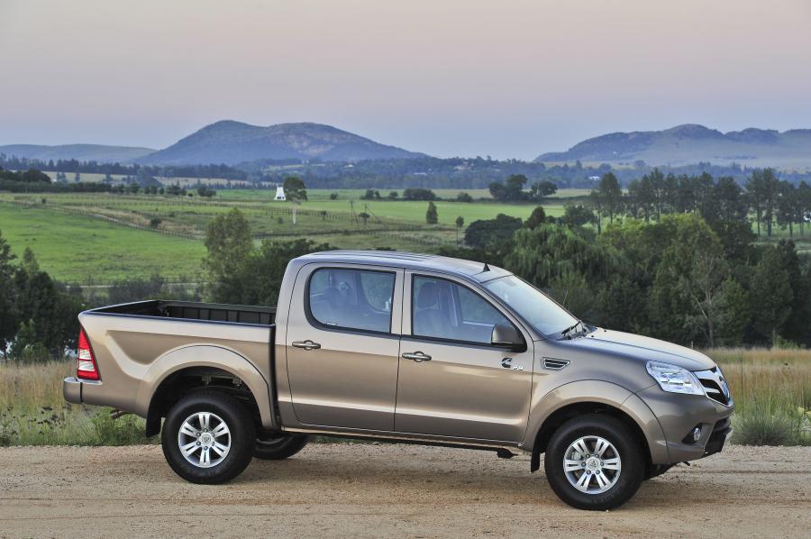  Foton Tunland 2012 года  (ZA) (фото 9 из 18)